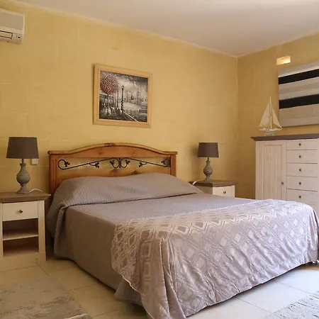 Ta Bedu Farmhouse * Sannat